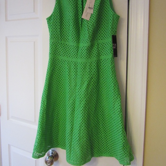 New York & Company Dress, Size 2 - Picture 2 of 6